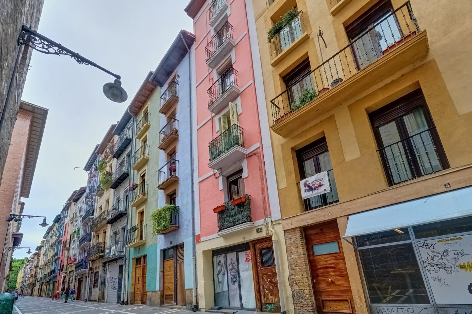 Casa Ana Mari II By Clabao Lejlighed Pamplona Eksteriør billede